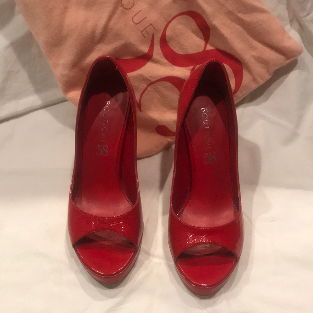 Boutique58 red leather open-toed heel | Size 6.5